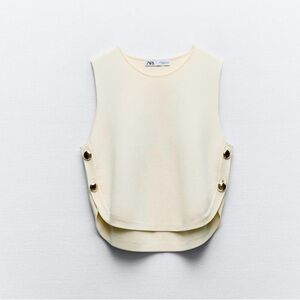 NWT Zara Side Gold Button Knit Vest, Rounded Cropped Hem Women’s size Medium